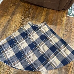 Chic Plaid Skater Skirt in Navy and Beige
